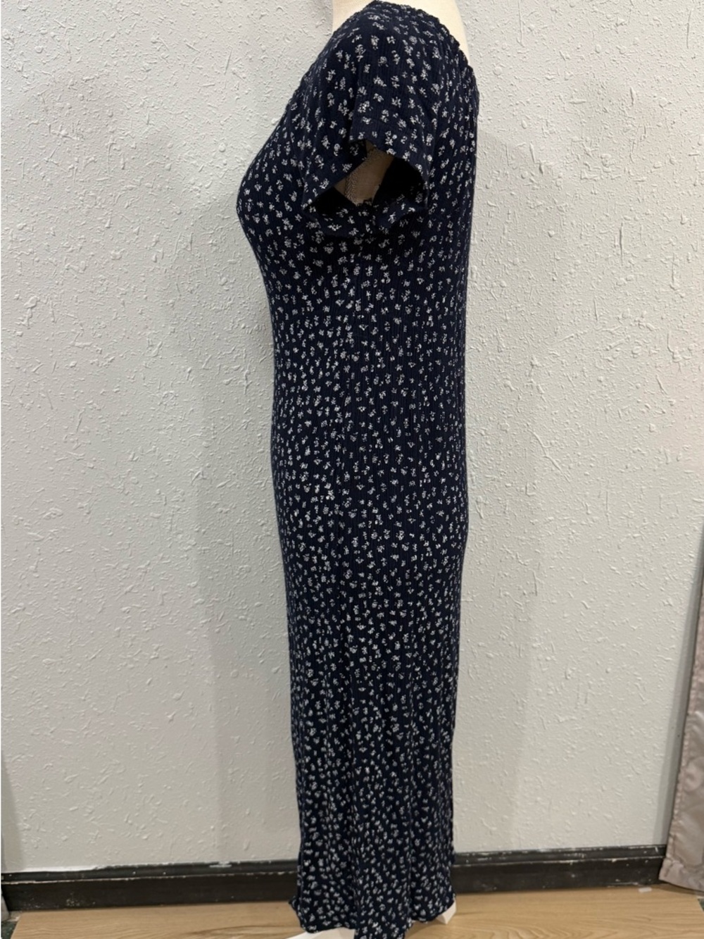 Vintage Navy Floral Short-Sleeve Dress Size XS - Picture 4 of 9